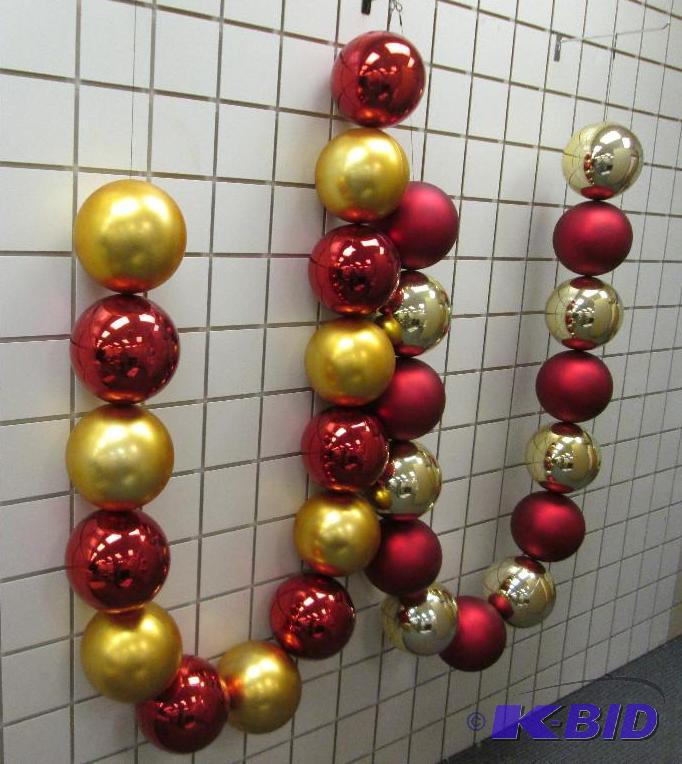 Lot of 2 strings of balls, each ball is appro...