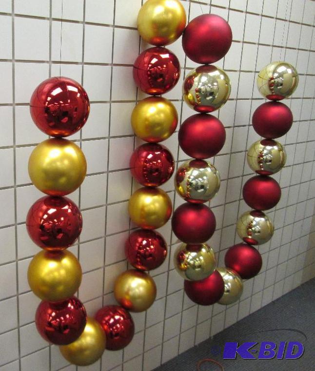 Lot of 2 strings of balls, each ball is appro...