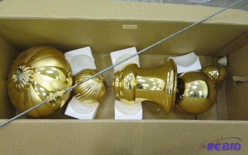 Disassembled gold 4 foot tall ornament, one c...