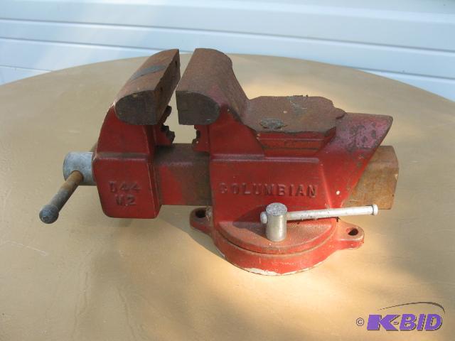 Columbian 4&quot bench vise...