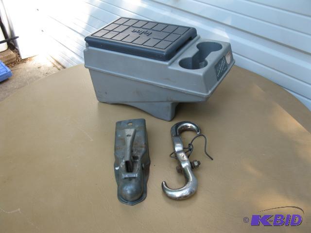 Ball hitch 1-78, tow hooks and beverage hold...