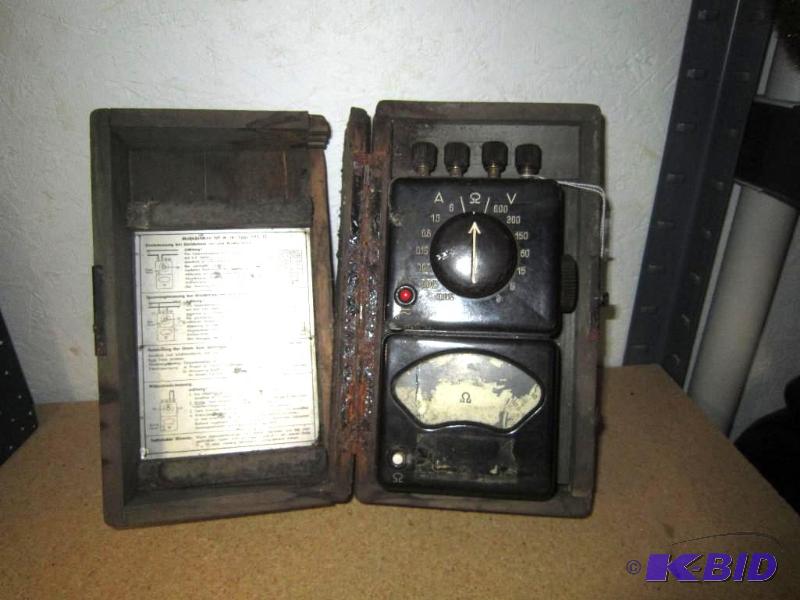 WWII  voltage meter