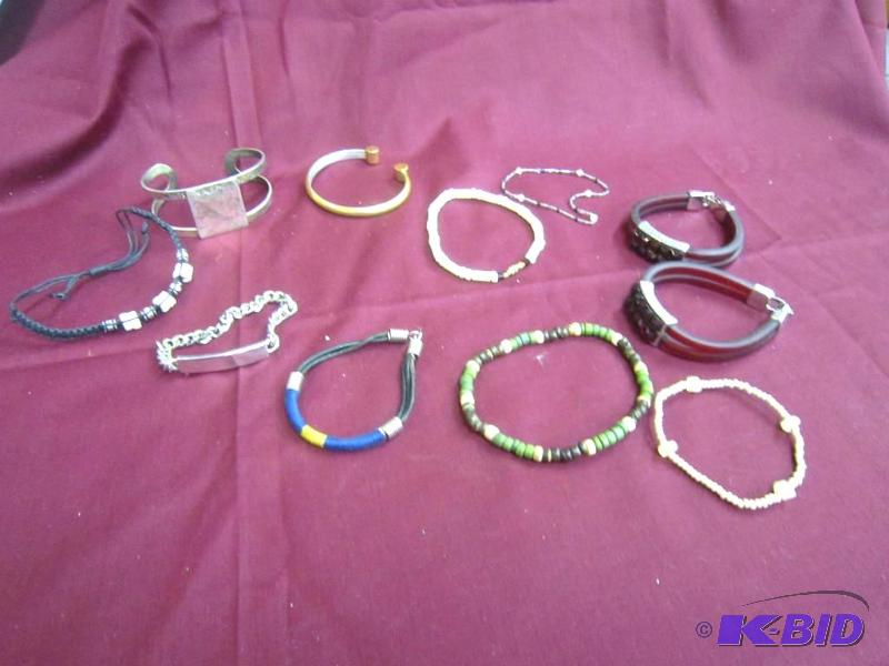 10 Bracelets