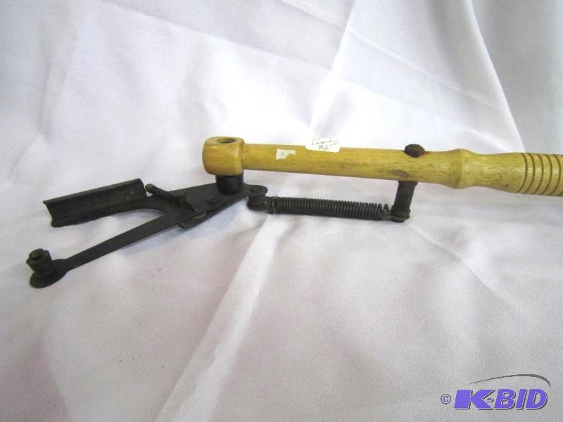 Clay Pigeon Launcher