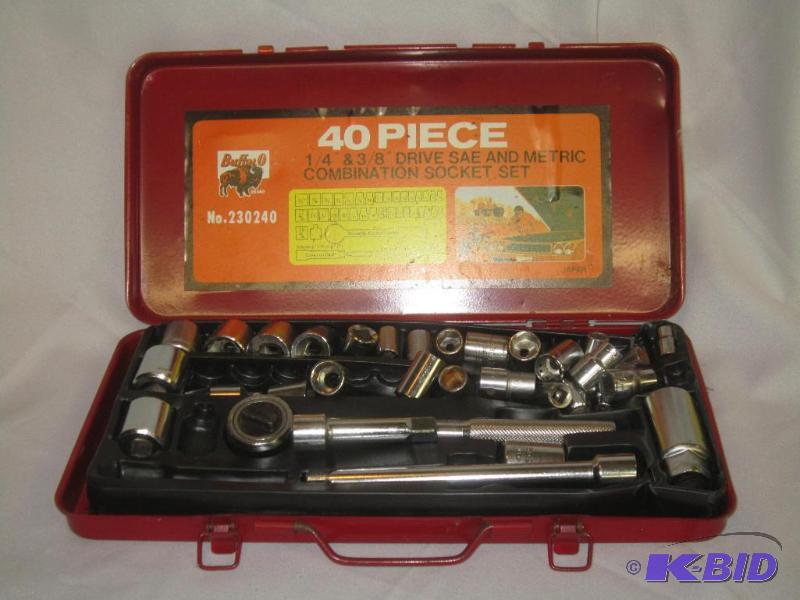 Socket set