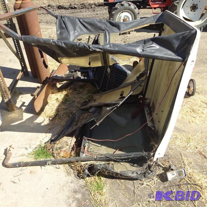 Lawn mower tractor cab. Needs windows replace...
