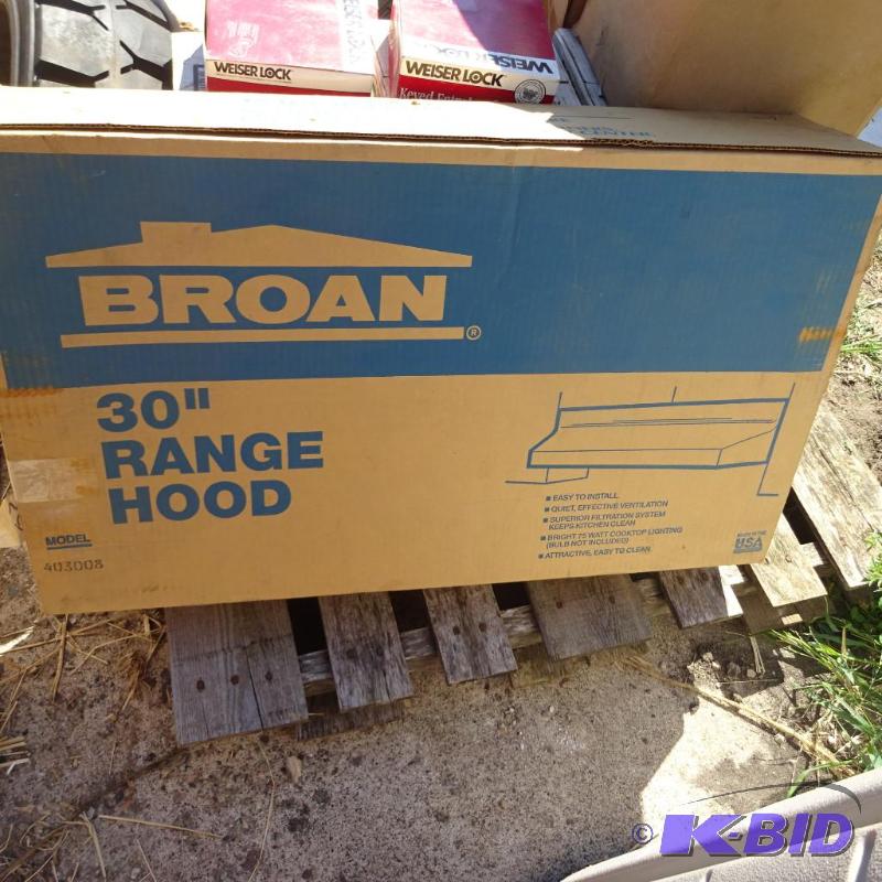 Broan model 403008 30&quot range hood....