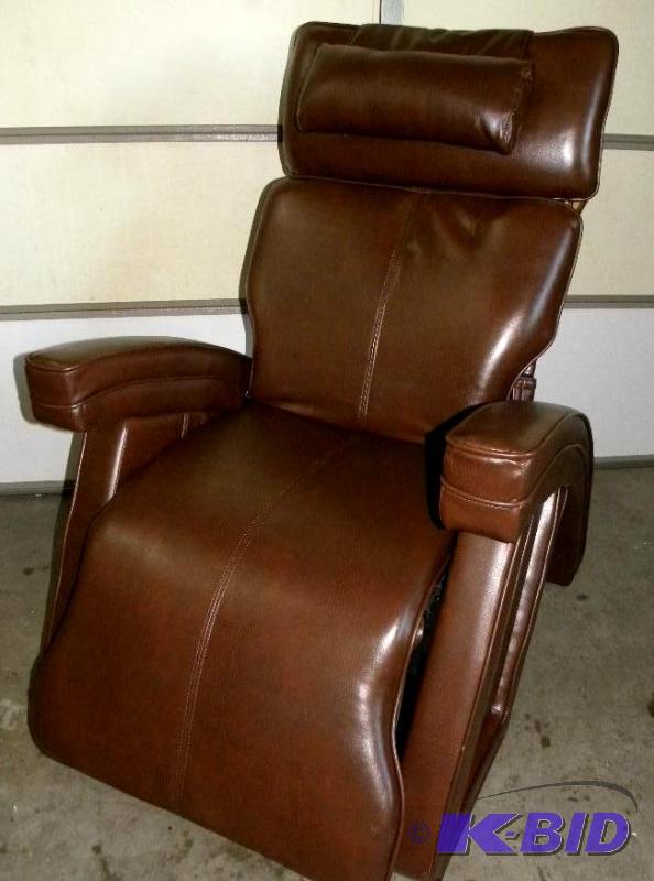 lot 29 image: Power Reclining Massage Chair, metal frame co...