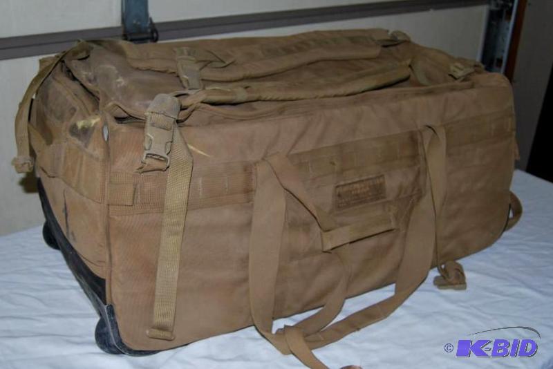lot 65 image: U.S. Military Deployment Bag, padded on all 6...