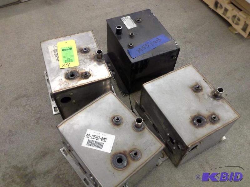 TANK SURGE GILLIG 42-19782-000