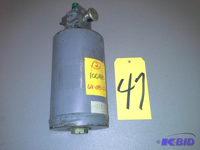 ACCUMULATOR WSOLENOID ASSY. 29522727 B500 TRANS.GILLIG