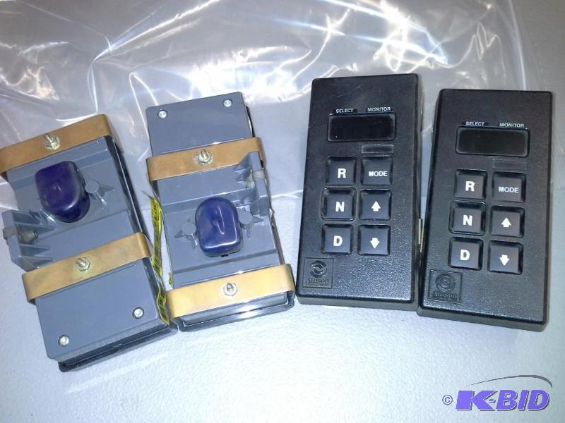 Qty 4 SELECTOR TRANS SHIFT B500 GILLIG 2300-300s