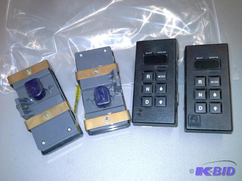 Qty 4 SELECTOR TRANS SHIFT B500 GILLIG 2300-300s