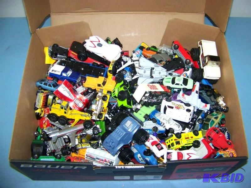 lot 18 image: Toy CarVehicles lot
