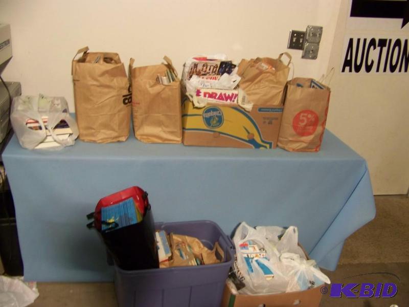 lot 28 image: HUGE lot of Kids Books