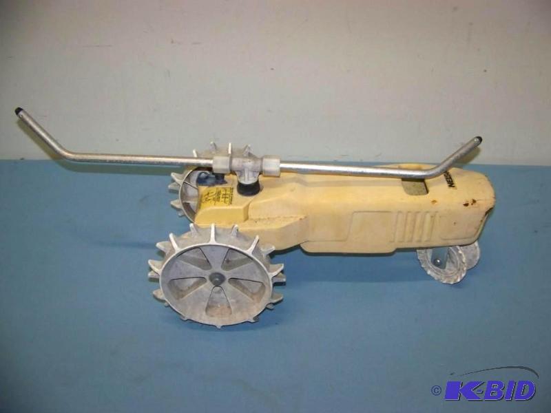 lot 46 image: Heavy Duty, Tractor-style Sprinkler