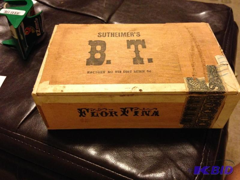 lot 13 image: Chaska MN John Sutheimer Cigar Box