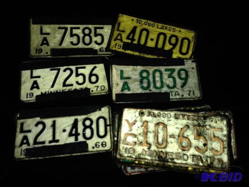 lot 50 image: COLLECTION OF LICENSE PLATES INCLUDING 6 NEW STILL IN PLASTIC