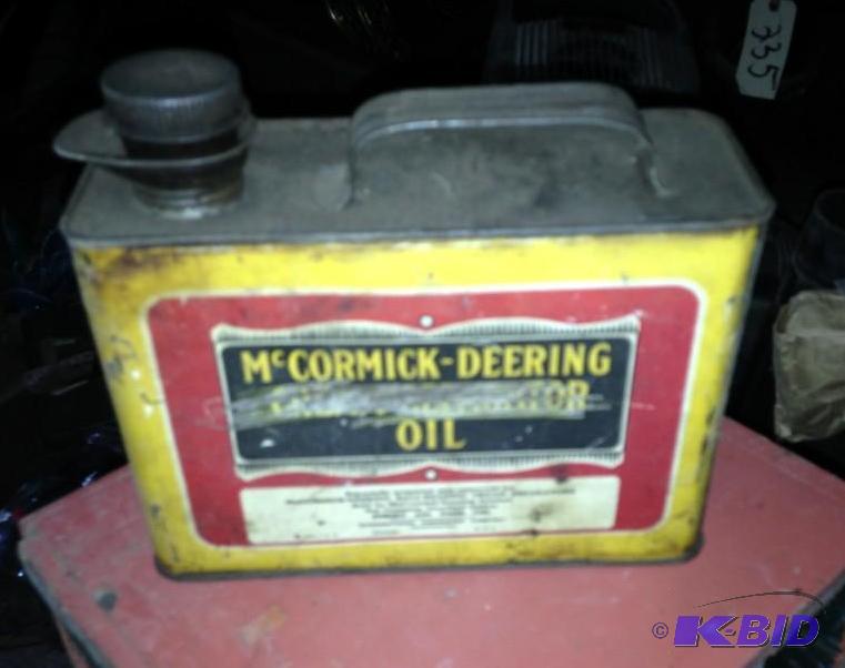lot 53 image: MCCORMKICK DEERING CREAM OIL CAN