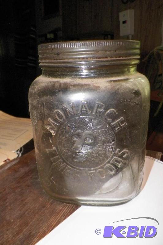 lot 72 image: 8 INCH MONARK FOOD JAR