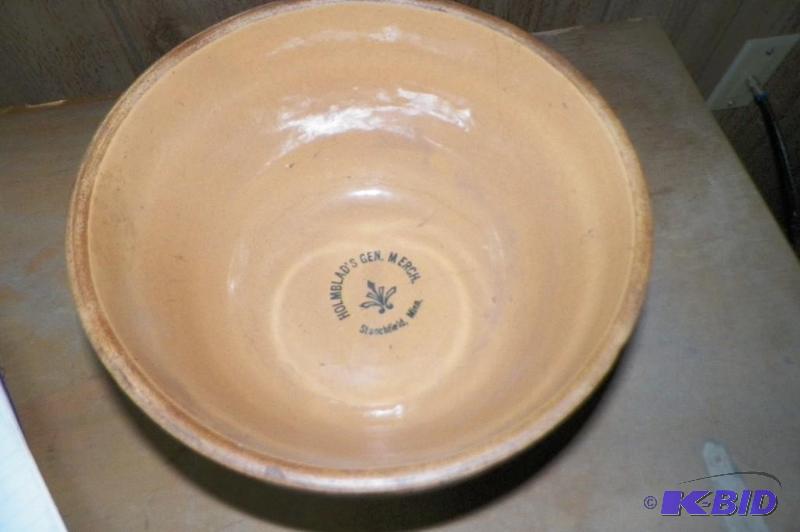 lot 80 image: ADVERTISING BOWL USA 9 INCH HOLMBLADS GENERAL MERCHANDISE STANCHFIELD MINN NO CRACKS