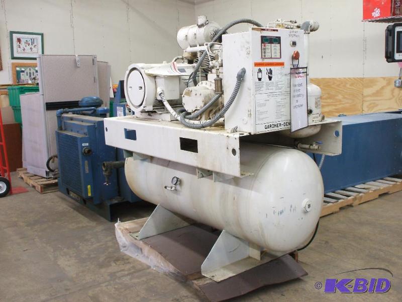 lot 5 image: Compressor