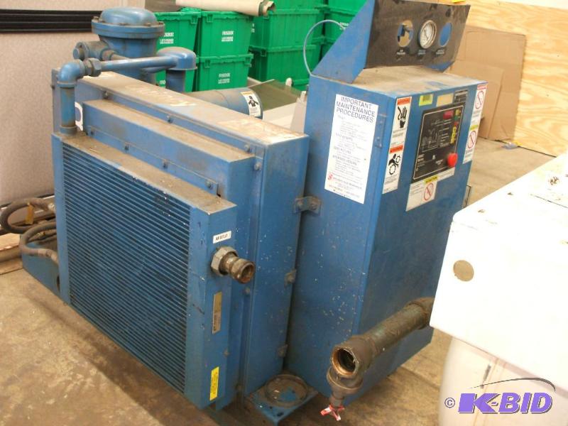 lot 6 image: Compressor