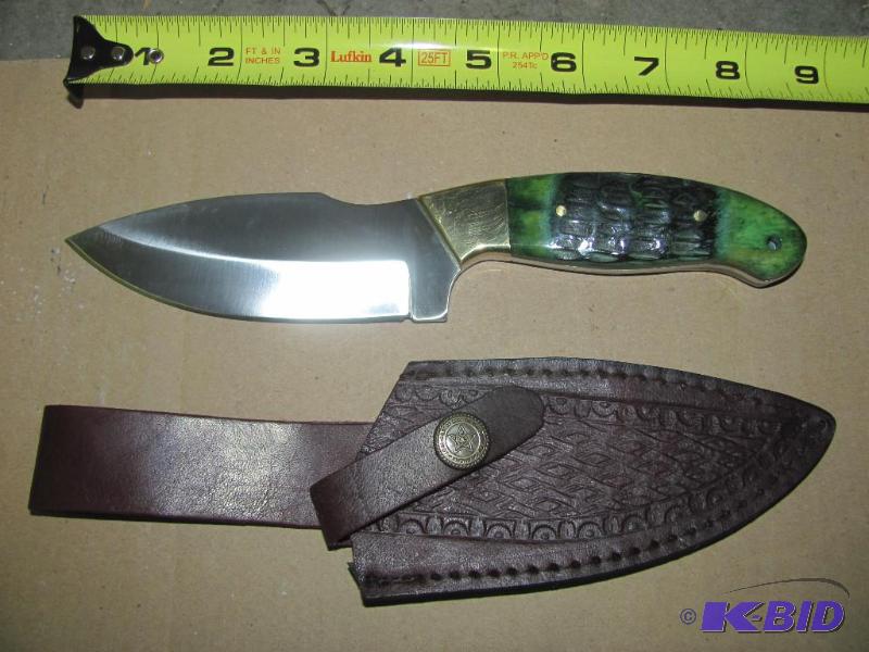 NEW 8.5&quot Stainless Steel Hunting Knife w...