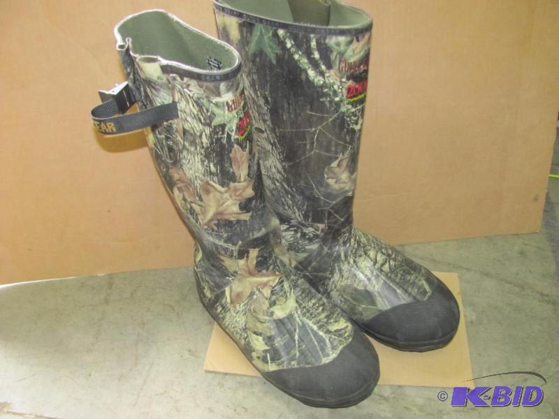 These could be the perfect hunting boots Mos...