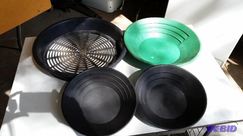 Gold Panning Set