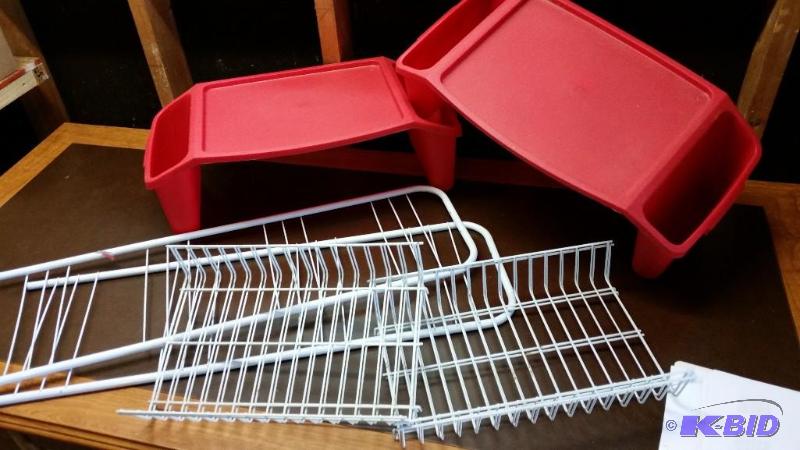 Wire Shelf & Breakfast in Bed Trays