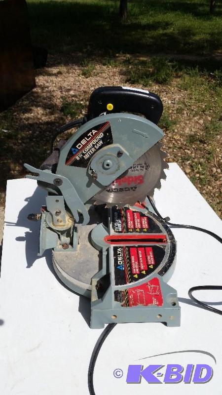 Delta Compound Miter Saw