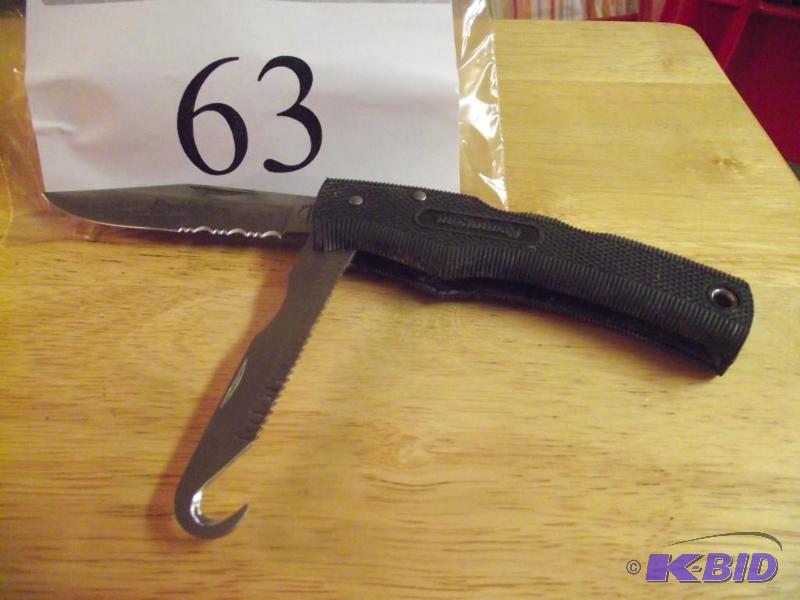 lot 63 image: Remington with 2 locking blades...