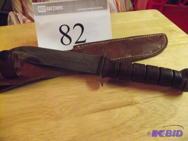 lot 82 image: Ka-Bar USMC Combat knife with Sheath...
