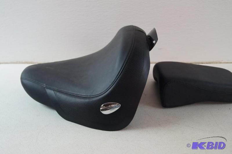 Harley seat