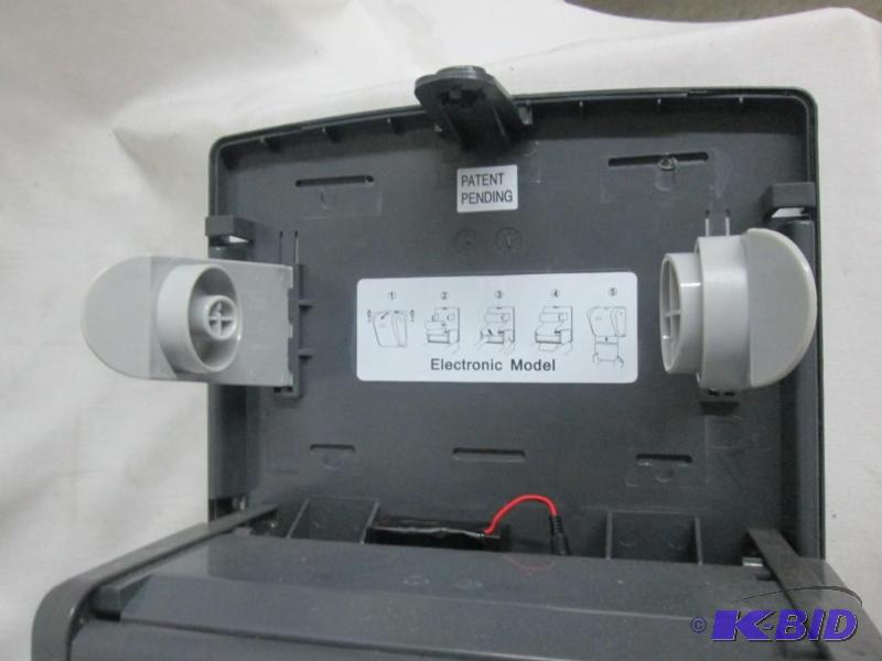 (3) Kruger Titan 2 Automatic Paper Towel Dispensers August Store