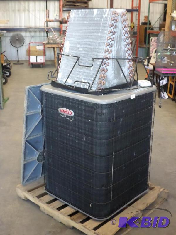 lot 10 image: Lennox 13HPD-060-230-01 Single Phase 13HP 20...