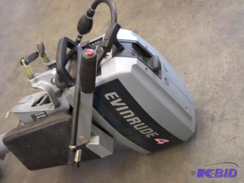 Evinrude 2-Cycle 4HP Boat Motor, Detachable P | Loretto