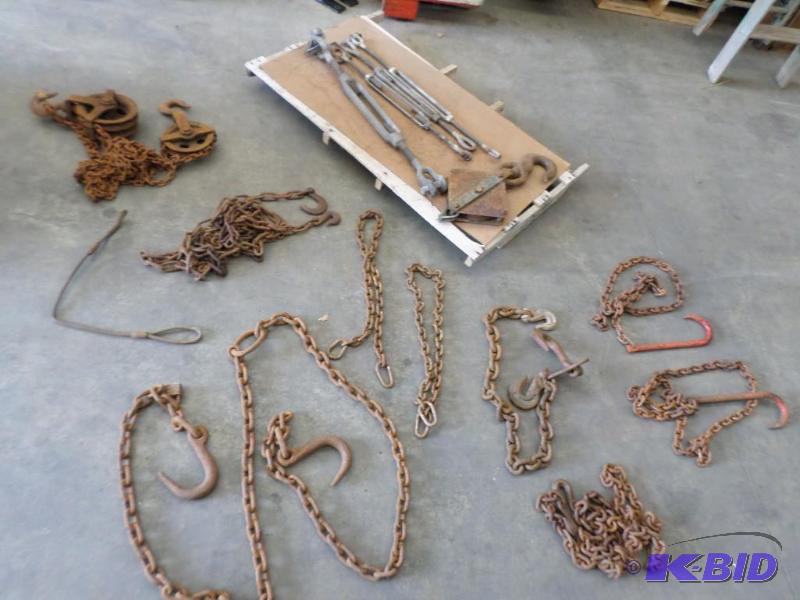 lot 68 image: Large Lot (4) Heavy Duty Screw Binders, (1) ...