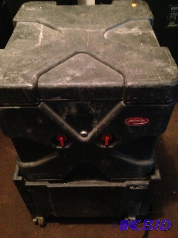 lot 8 image: American Audio Velocity Dual CD Player With M...