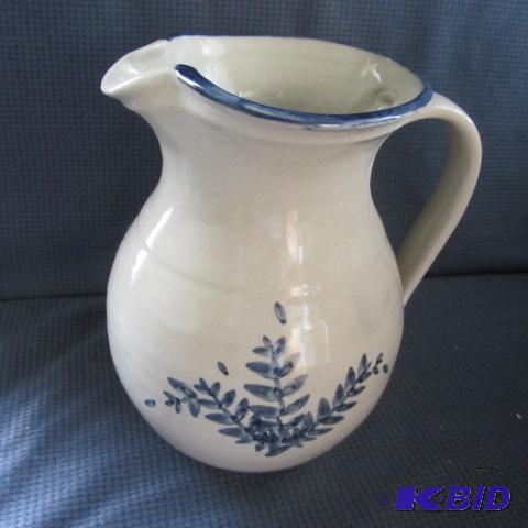 lot 101 image: Red Wing Stoneware Pitcher