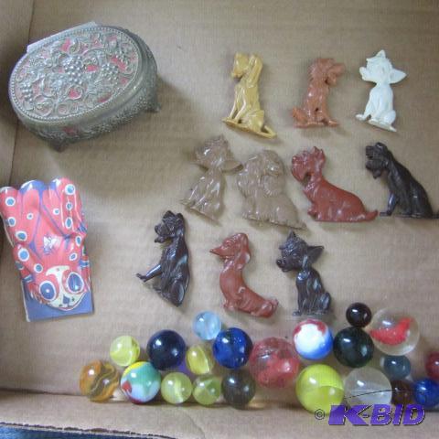 lot 107 image: Disney, Marbles