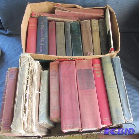 lot 161 image: Early Books