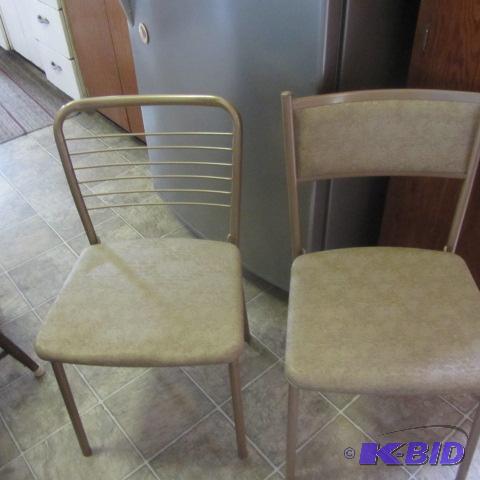 lot 224 image: Folding Chairs, Retro