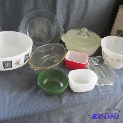 lot 68 image: Fire King, Pyrex