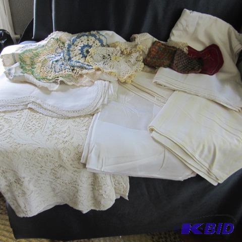 lot 74 image: Fancy Doilies, Tablecloths