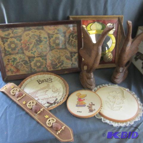 lot 75 image: Handiwork, Tray, Ducks