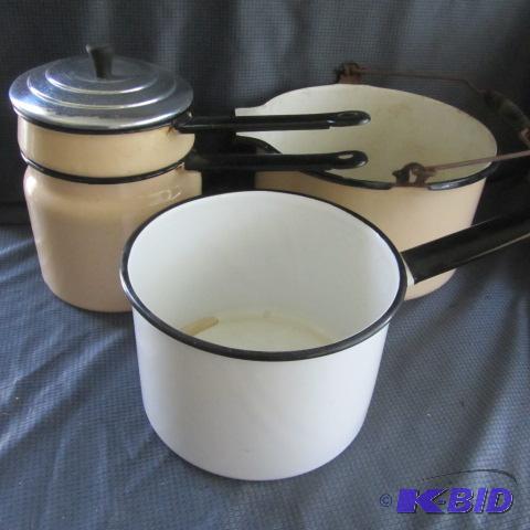 lot 77 image: Enamelware