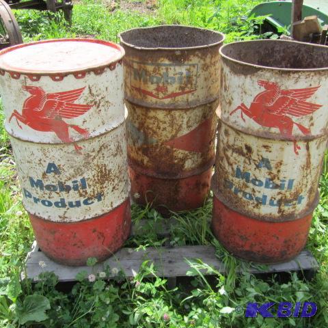 Mobil Oil Cans