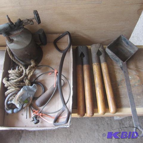 Brass Torch, Leads